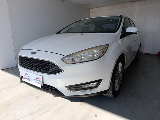 FORD FOCUS 2.0 SE FASTBACK 16V FLEX 4P POWERSHIFT FORD FOCUS 2.0 SE FASTBACK 16V FLEX 4P POWERSHIFT